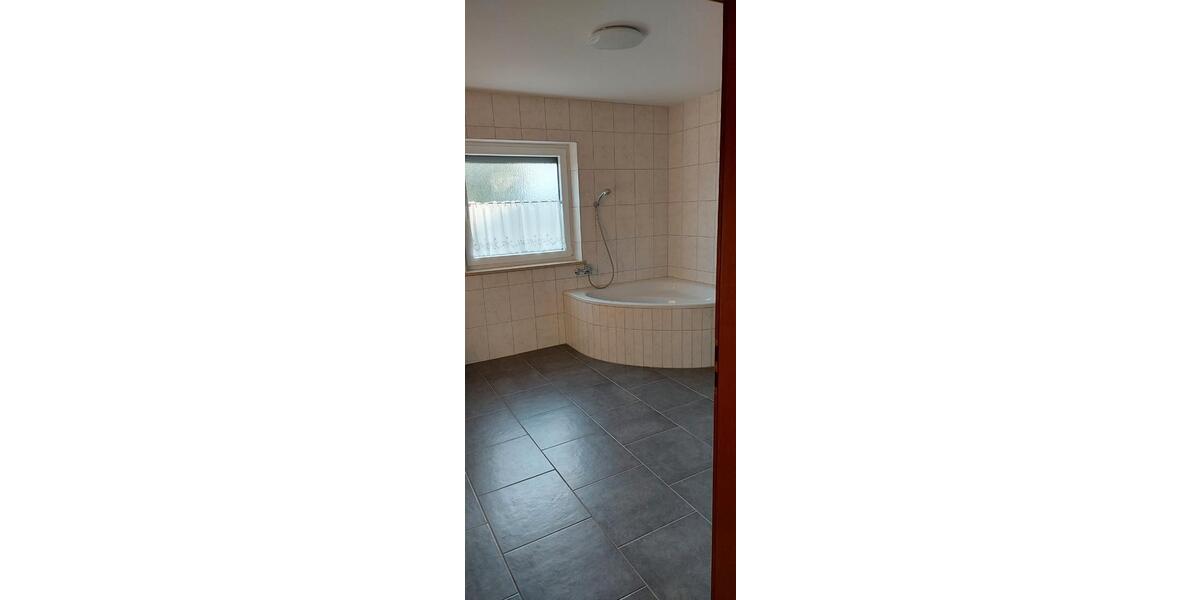 Erdgeschoßwohnung Ingolstadt Nordost - 2 Zimmer, 90 m&sup2;, 630&euro; | Angebot:26464300