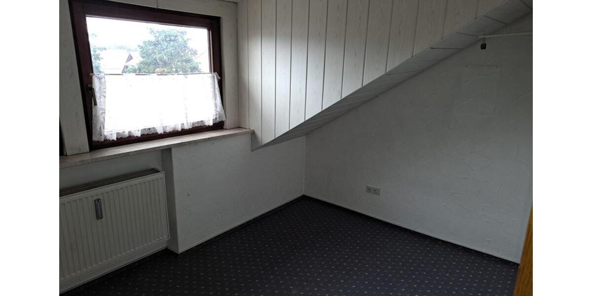 Einfamilienhaus Karlshuld - 8 Zimmer, 320 m&sup2;, 490.000&euro; | Angebot:25922332