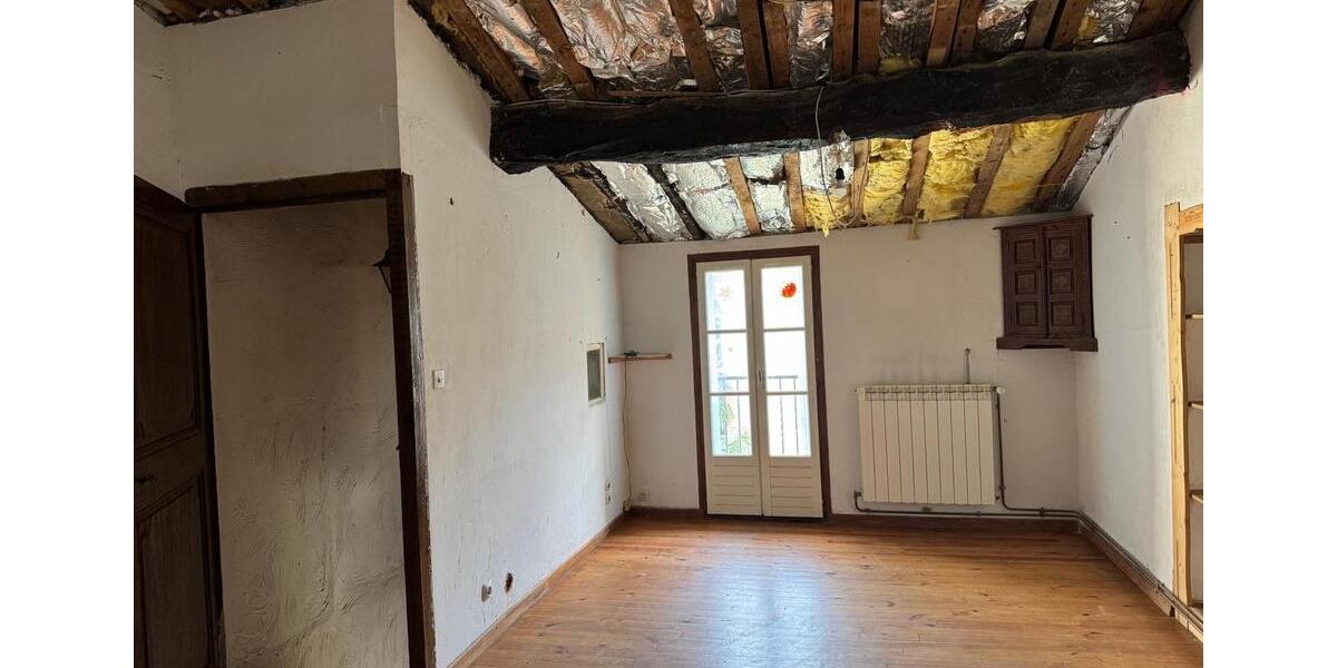Einfamilienhaus Reichertshofen - 5 Zimmer, 128 m&sup2;, 143.000&euro; | Angebot:26955299