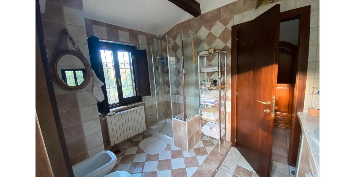 Einfamilienhaus Scheyern - 7 Zimmer, 220 m&sup2;, 365.000&euro; | Angebot:25641360