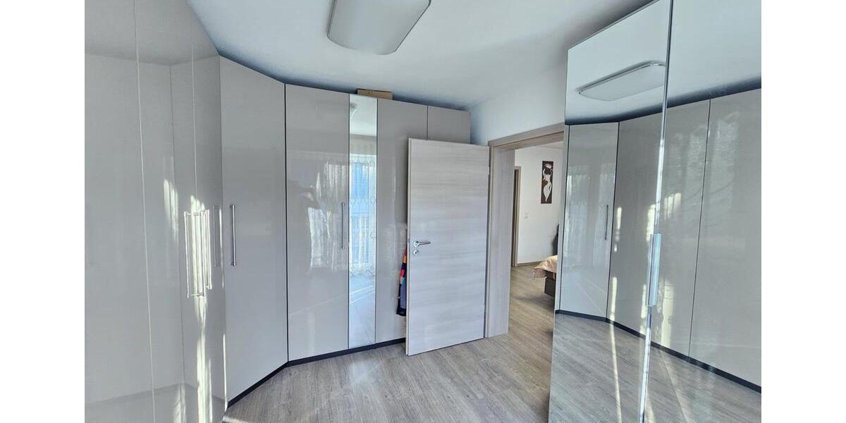 Mehrfamilienhaus, Wohnhaus Karlshuld - 10 Zimmer, 435 m&sup2;, 1.650.000&euro; | Angebot:25900544