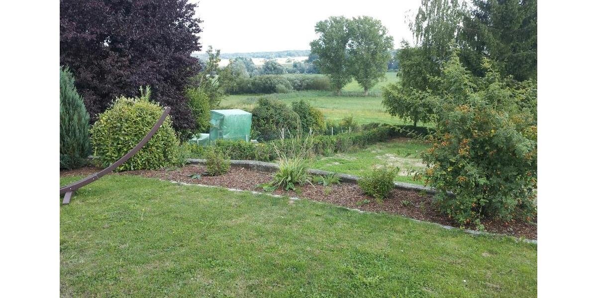 Dachgeschoßwohnung Neustadt an der Donau - 4 Zimmer, 124 m&sup2;, 1.100&euro; | Angebot:25100507