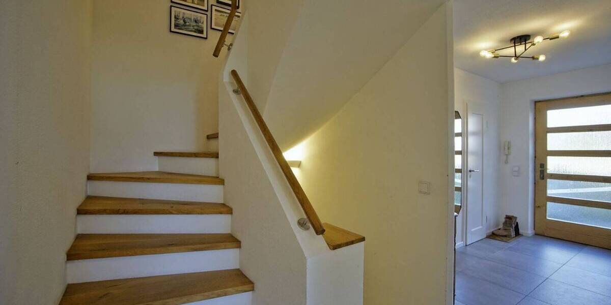 Doppelhaushälfte Ingolstadt Münchener Straße - 4 Zimmer, 137 m&sup2;, 795.000&euro; | Angebot:25926759