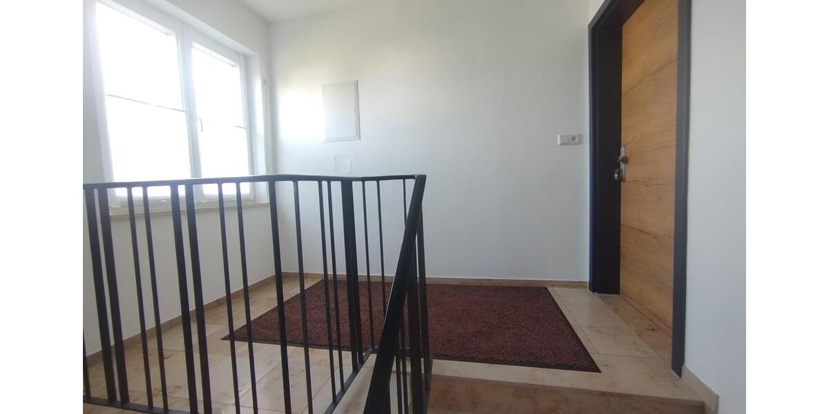 Etagenwohnung Ingolstadt Südost - 3 Zimmer, 75 m&sup2;, 1.950&euro; | Angebot:24978615