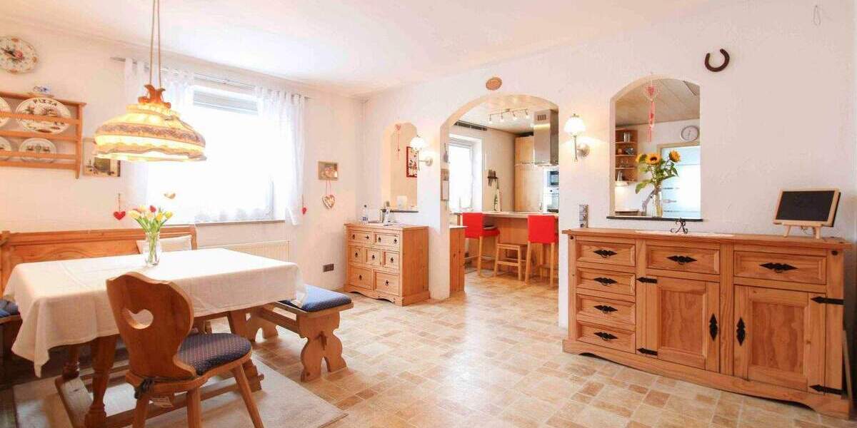 Mehrfamilienhaus, Wohnhaus Pfaffenhofen an der Ilm Pfaffenhofen a d Ilm - 6 Zimmer, 370 m&sup2;, 925.000&euro; | Angebot:25654422