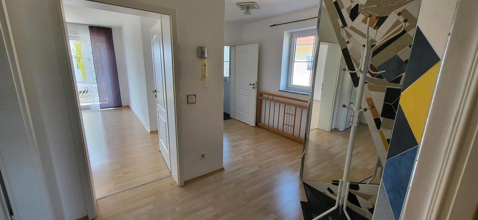 Etagenwohnung Gaimersheim - 2 Zimmer, 70 m&sup2;, 1.050&euro; | Angebot:26266148