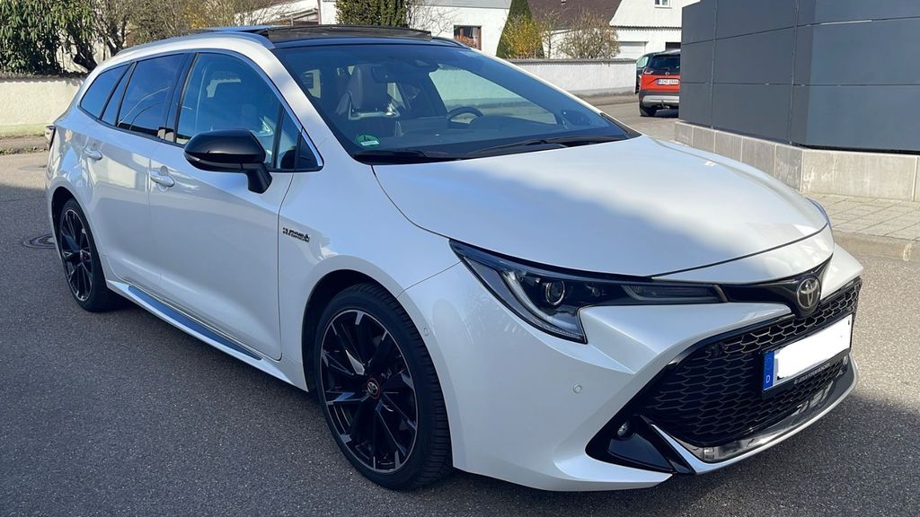 Toyota Corolla 70.000 km 23.500 &euro; Ingolstadt 85049