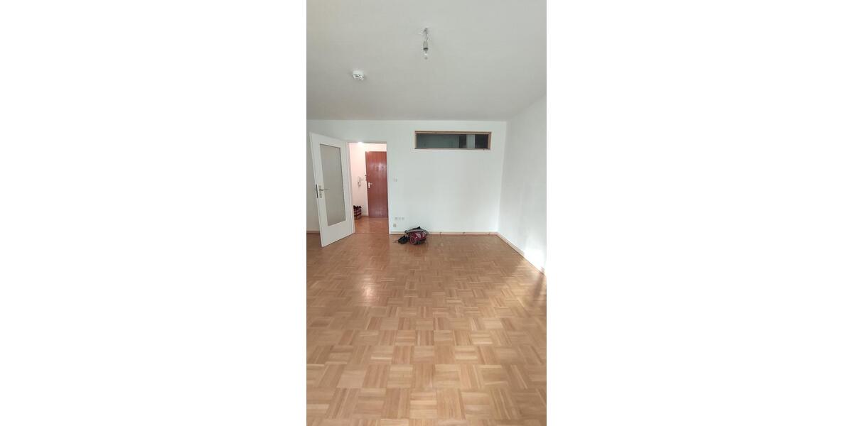 Etagenwohnung Ingolstadt Nordost - 1 Zimmer, 36 m&sup2;, 555&euro; | Angebot:25931420
