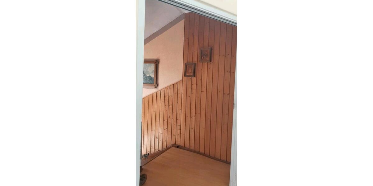 Etagenwohnung Baar-Ebenhausen Ebenhausen - 3 Zimmer, 100 m&sup2;, 350.000&euro; | Angebot:25931507