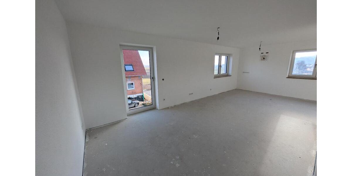 Maisonettenwohnung Ehekirchen - 6 Zimmer, 168 m&sup2;, 1.850&euro; | Angebot:25044916