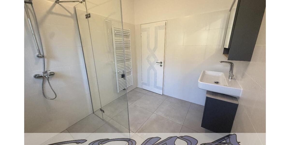 Sanierte 3 Zimmer Erdgeschoss Wohnung mit Balkon in Ehekirchen - Ein Objekt von Ihrem Immobilienpartner SOWA Immobilien und Finanzen - Erdgeschoßwohnung Ehekirchen | Angebot:25999669