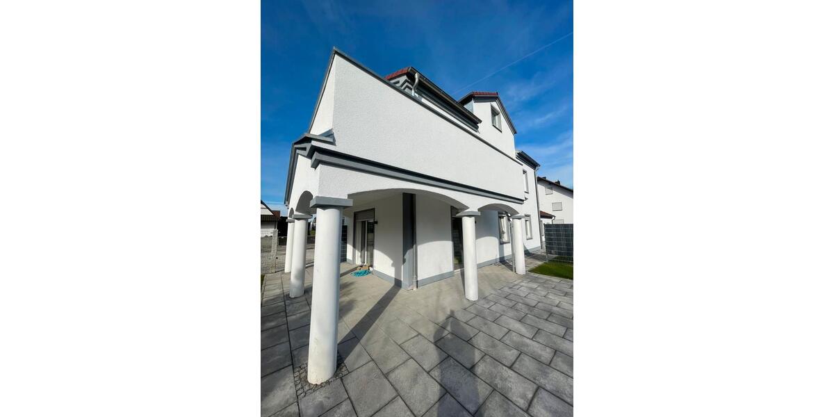Etagenwohnung Vohburg an der Donau - 4 Zimmer, 124 m&sup2;, 1.350&euro; | Angebot:26161900