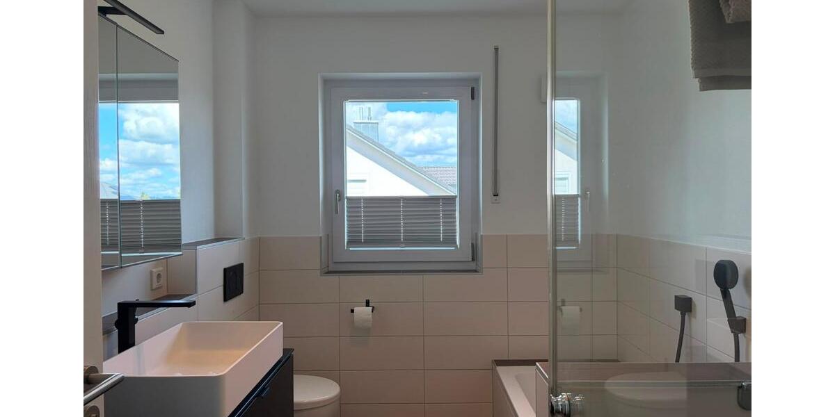 Etagenwohnung Gaimersheim - 3 Zimmer, 112 m&sup2;, 1.450&euro; | Angebot:27547593