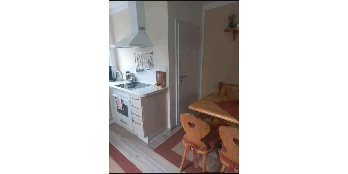 Dachgeschoßwohnung Wolnzach - 3 Zimmer, 75 m&sup2;, 850&euro; | Angebot:26375376
