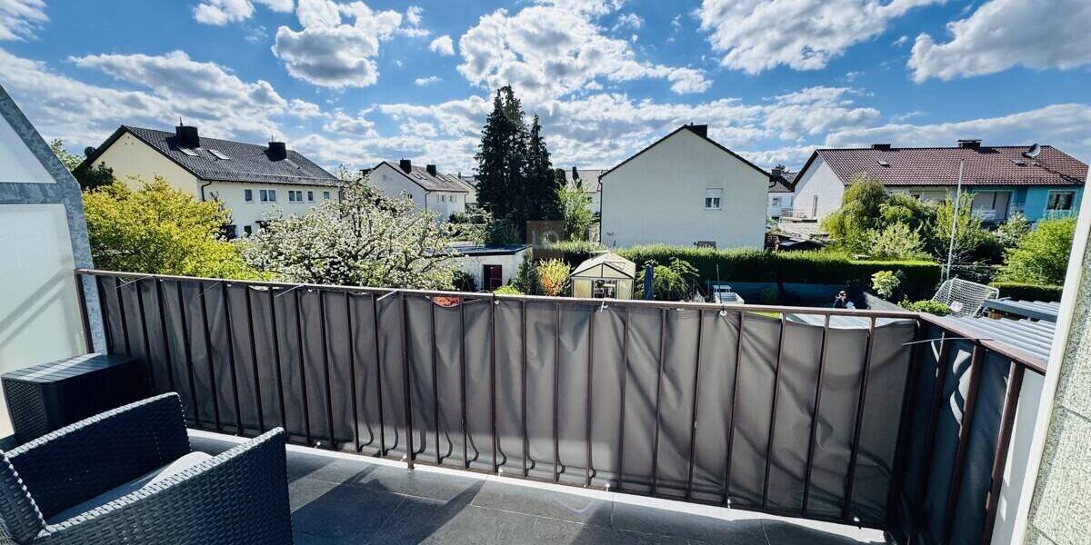 Mehrfamilienhaus, Wohnhaus Ingolstadt Nordost - 7 Zimmer, 171 m&sup2;, 699.000&euro; | Angebot:26630154