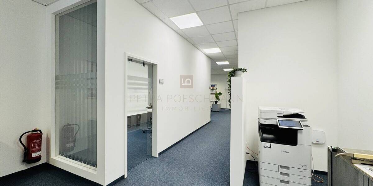 Gewerbeobjekt Ingolstadt - 3 Zimmer, 4.130&euro; | Angebot:26572772