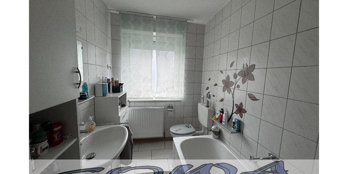 Gut geschnittene 3 Zimmer Erdgeschoss Wohnung mit Garten und Garage in Neuburg - Ein Objekt von Ihrem Immobilienpartner SOWA Immobilien und Finanzen - Erdgeschoßwohnung Neuburg | Angebot:25350280