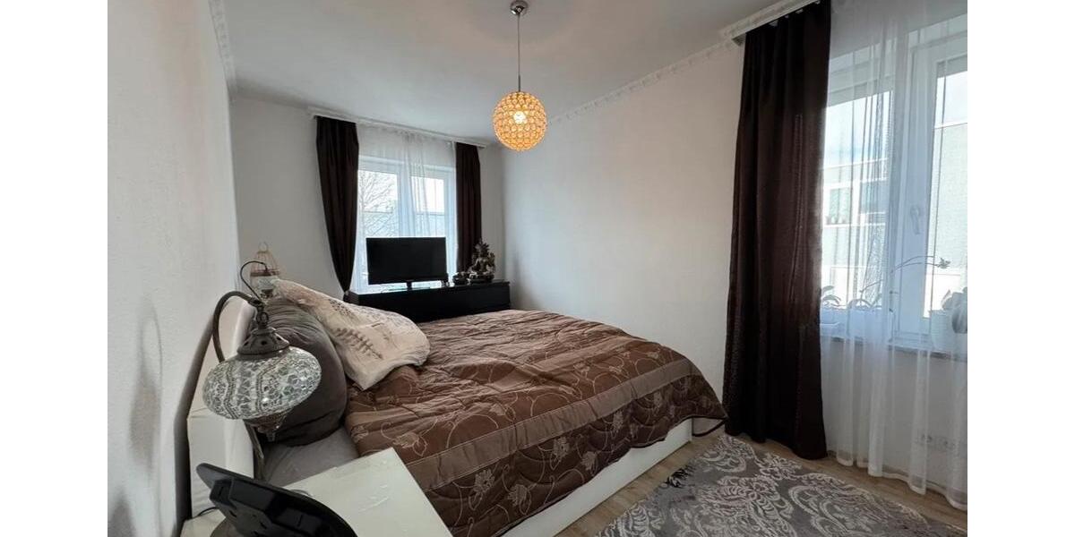 Etagenwohnung Ingolstadt - 3 Zimmer, 83 m&sup2;, 1.105&euro; | Angebot:25918878