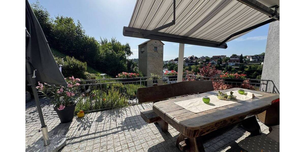 Einfamilienhaus Altmannstein Neuenhinzenhausen - 6 Zimmer, 220 m&sup2;, 680.000&euro; | Angebot:25728689