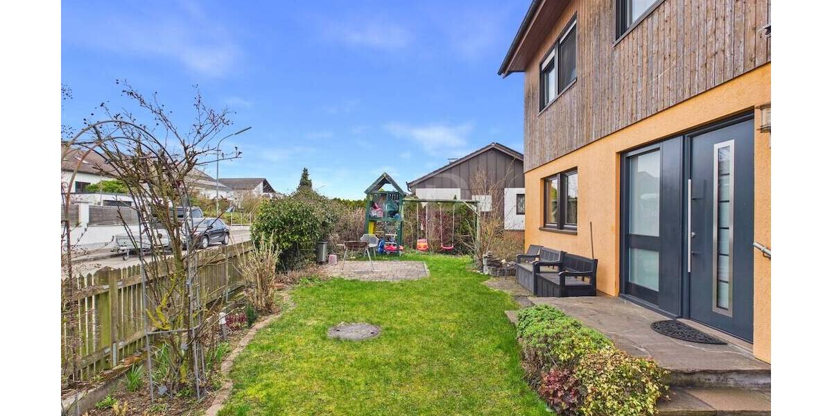 Etagenwohnung Hepberg - 4 Zimmer, 106 m&sup2;, 369.000&euro; | Angebot:25969872