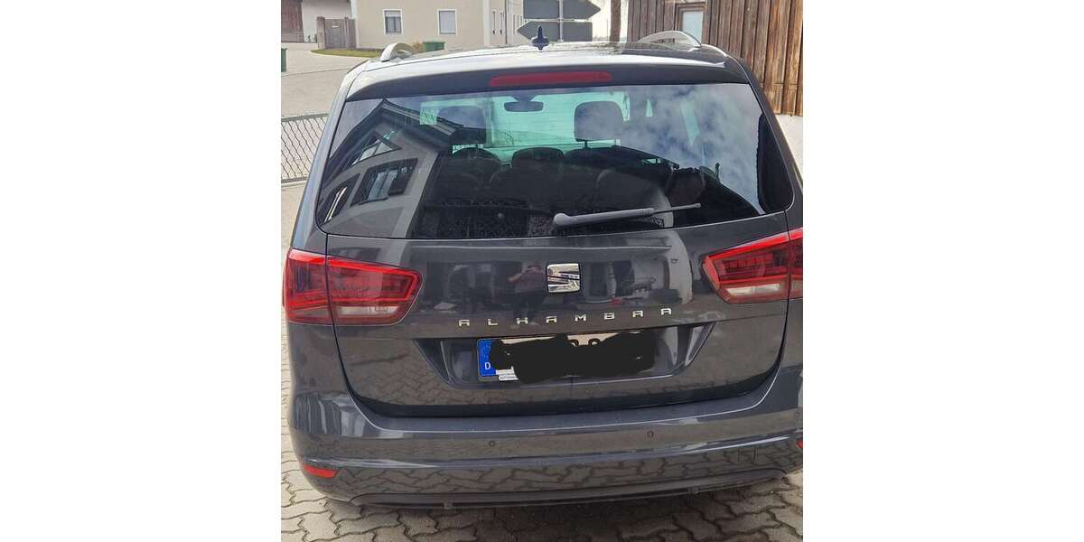 Seat Alhambra 110.100 km 23.500 &euro; Kösching, M 85092