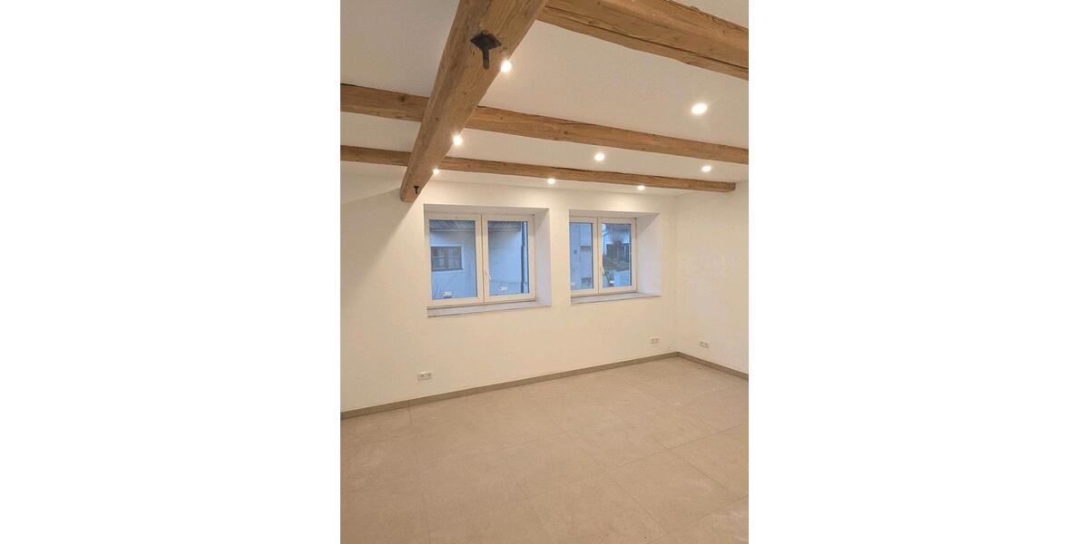 Etagenwohnung Mainburg - 2 Zimmer, 70 m&sup2;, 1.000&euro; | Angebot:25843223