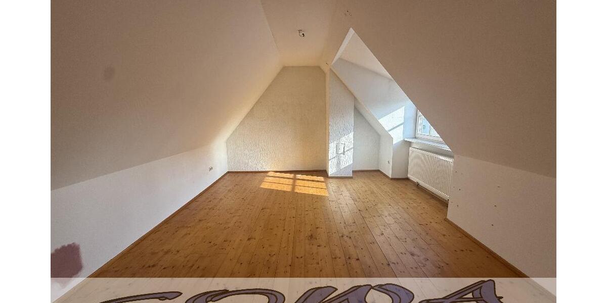 Charmantes Stadthaus in zentraler Lage in Neuburg - ideal für Familien oder Paare - Ein Objekt von Ihrem Immobilienpartner SOWA Immobilien und Finanzen - Mehrfamilienhaus, Wohnhaus Neuburg | Angebot:26897113