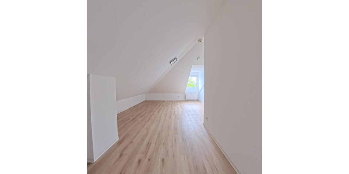 Dachgeschoßwohnung Ingolstadt Friedrichshofen-Hollerstauden - 2 Zimmer, 45 m&sup2;, 630&euro; | Angebot:27550141