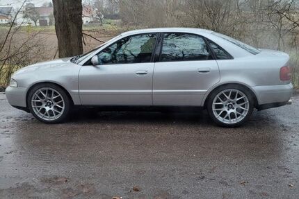 Audi A4 104.853 km 6.800 &euro; Pfaffenhofen an der Ilm 85276