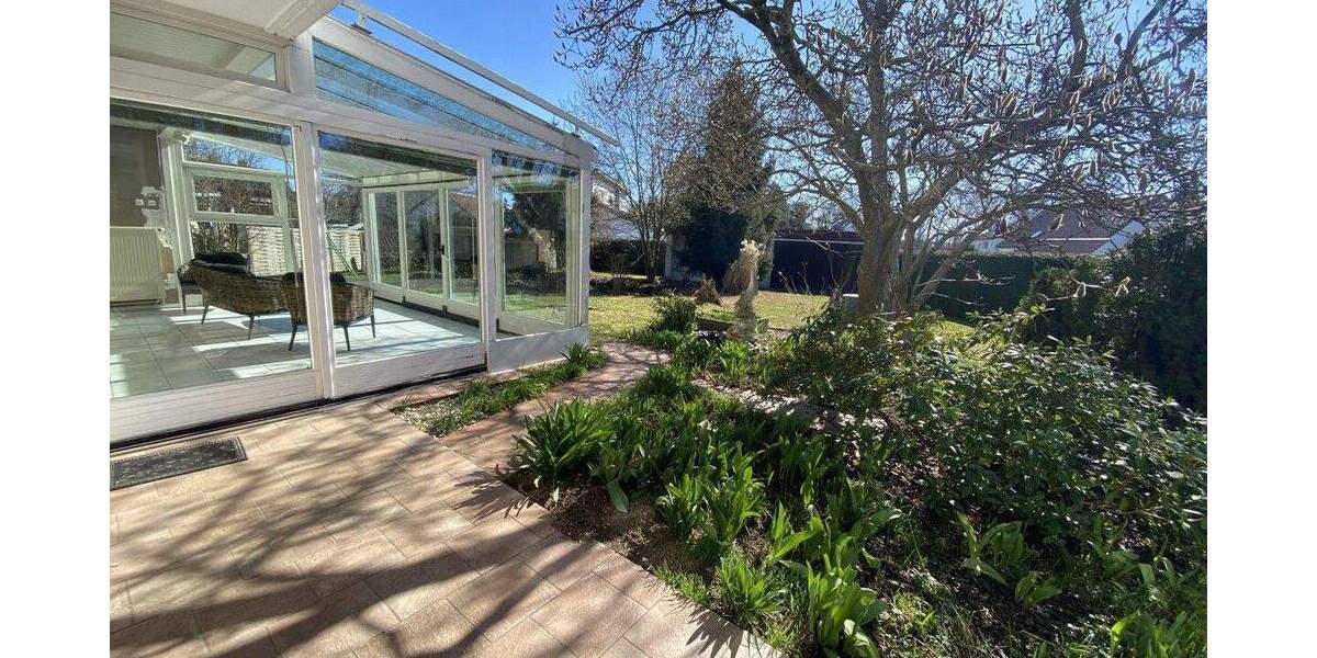 Einfamilienhaus Schrobenhausen - 6 Zimmer, 197 m&sup2;, 720.000&euro; | Angebot:25780446