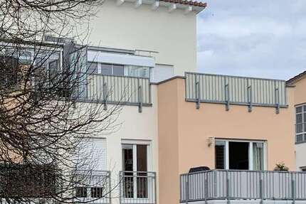 Wohnung Ingolstadt - 2 Zimmer, 76 m&sup2;, 950&euro; | Angebot:25651627