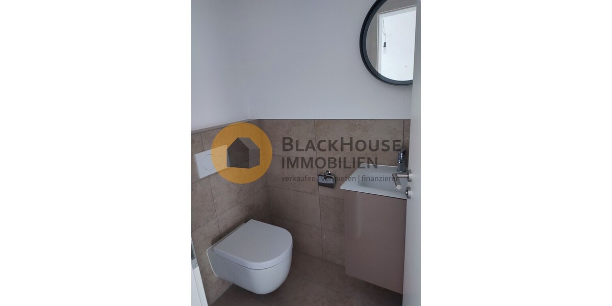 Alternative zum Haus: 6 Zimmer, 187 m² auf einer Ebene, citynah, Bj. 2022, Energie A+ - Mehrfamilienhaus, Wohnhaus Ingolstadt Südost | Angebot:25838779