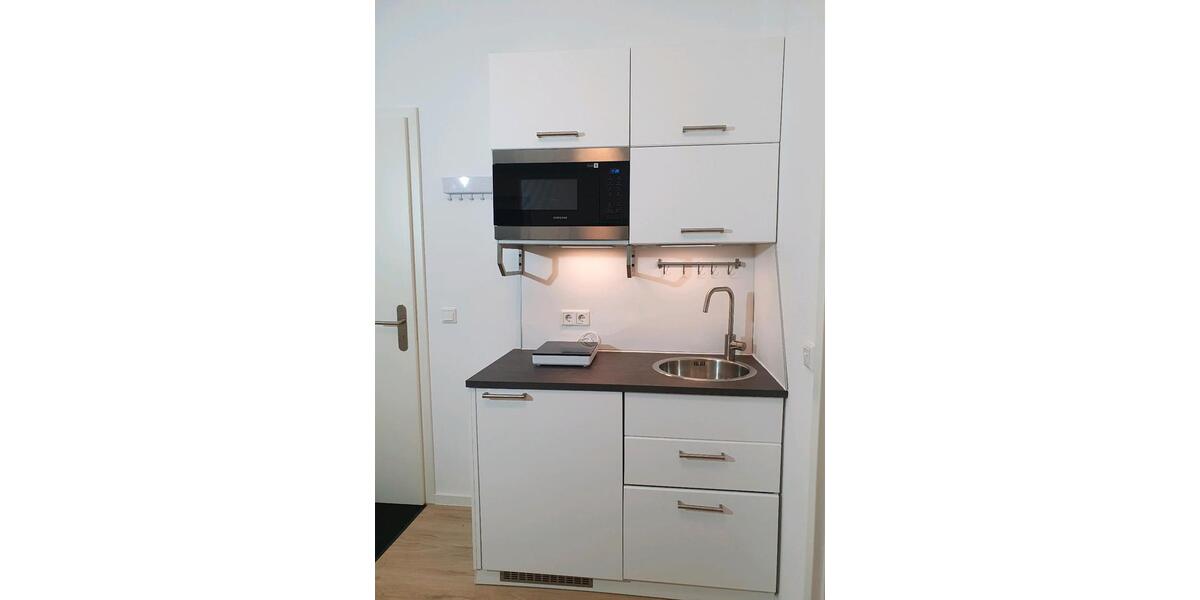 Dachgeschoßwohnung Ingolstadt Nordost - 1 Zimmer, 20 m&sup2;, 715&euro; | Angebot:26416459