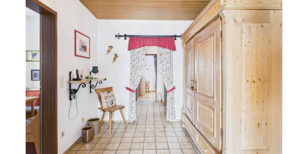 Mehrfamilienhaus, Wohnhaus Ingolstadt Unsernherrn - 6 Zimmer, 175 m&sup2;, 749.800&euro; | Angebot:25726313