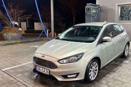 Ford Focus 181.500 km 5.000 &euro; Schrobenhausen 86529