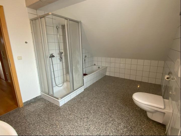Dachgeschoßwohnung Ingolstadt - 3 Zimmer, 77 m&sup2;, 960&euro; | Angebot:26265596