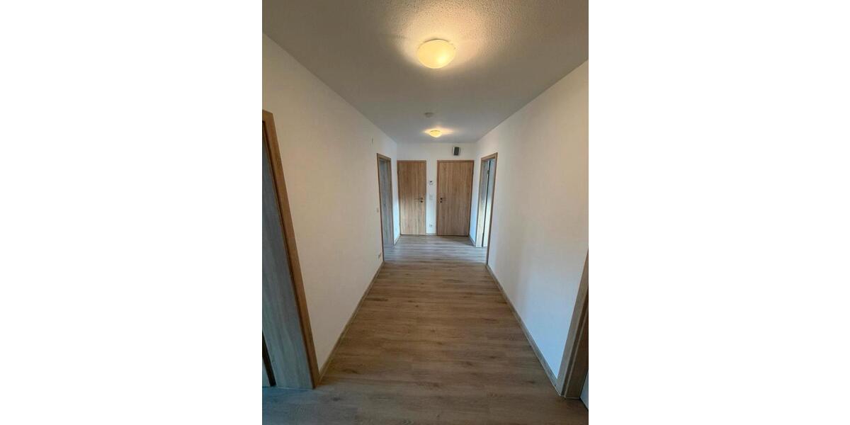 Erdgeschoßwohnung Altmannstein - 3 Zimmer, 70 m&sup2;, 178.000&euro; | Angebot:24901628