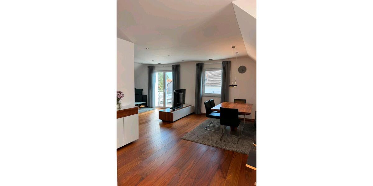 Dachgeschoßwohnung Geisenfeld - 3 Zimmer, 78 m&sup2;, 385.000&euro; | Angebot:27158314