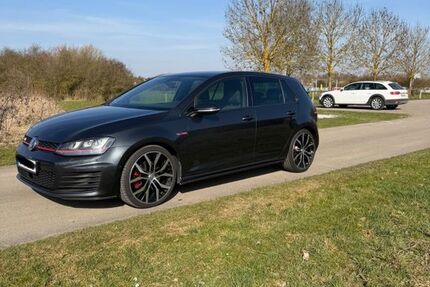 VW Golf 122.000 km 14.500 &euro; Ingolstadt 85051