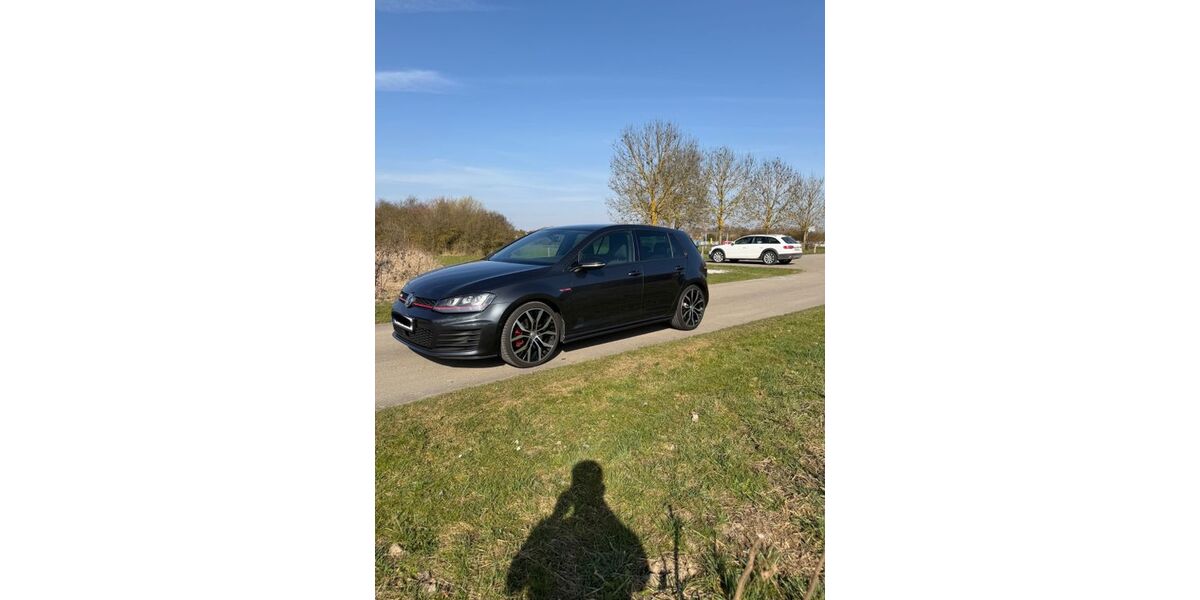 VW Golf 122.000 km 14.500 &euro; Ingolstadt 85051