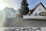 Einzugsbereit! Zentrumsnahes Einfamilienhaus mit guter Raumaufteilung und einer großen Garage im Englischen Garten in Neuburg - Ein Objekt von Ihrem Immobilienpartner SOWA Immobilien und Finanzen - Einfamilienhaus Neuburg an der Donau | Angebot:24192269