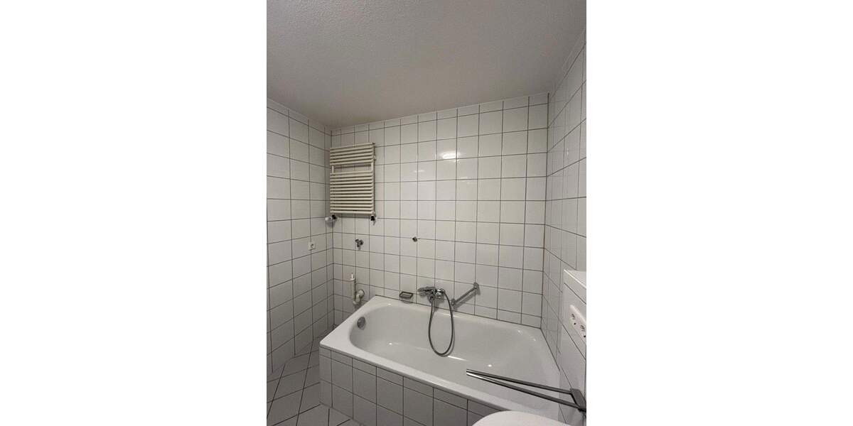 Etagenwohnung Ingolstadt Sonnenbrücke - 6 Zimmer, 164 m&sup2;, 370.000&euro; | Angebot:25820524