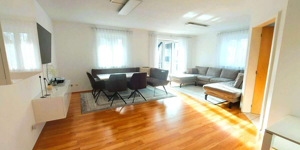 Etagenwohnung Schrobenhausen - 3 Zimmer, 85 m&sup2;, 350.000&euro; | Angebot:25780256