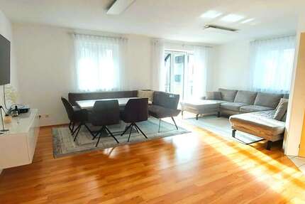 Wohnung Schrobenhausen - 3 Zimmer, 85 m&sup2;, 350.000&euro; | Angebot:25780256