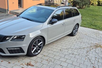 Skoda Octavia 283.000 km 10.900 &euro; Riedenburg 93339