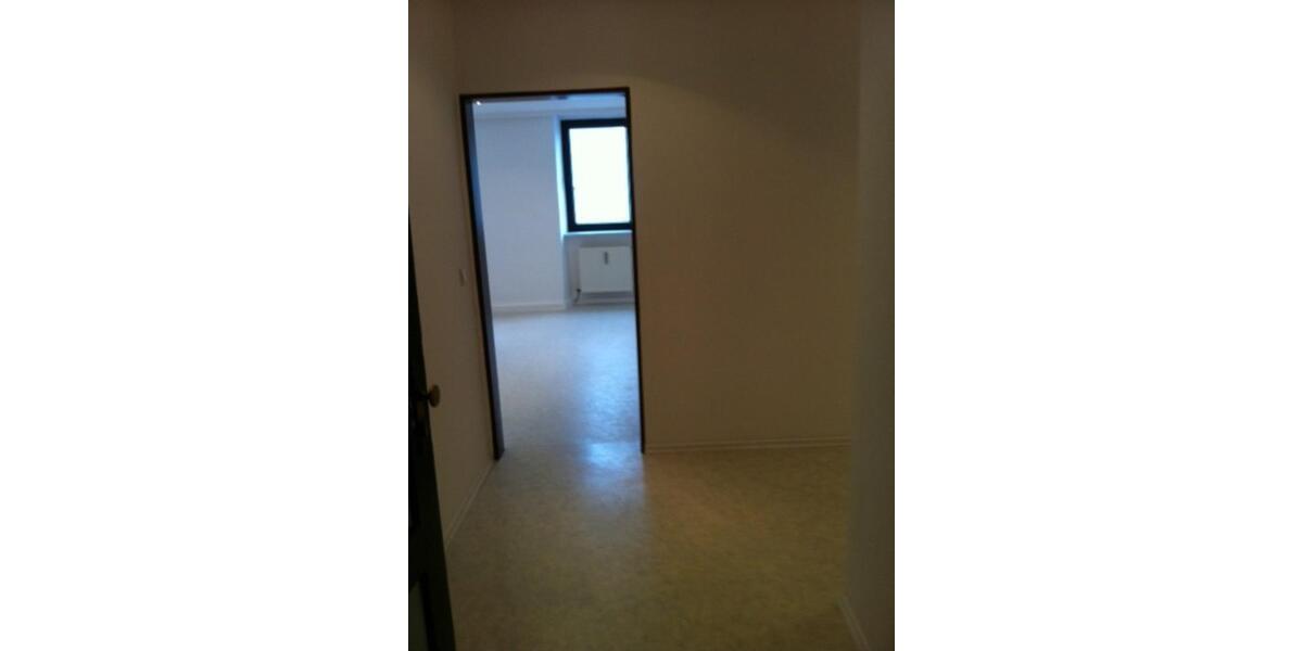 Gewerbeobjekt Kösching - 3 Zimmer, 71 m&sup2;, 895&euro; | Angebot:23510475