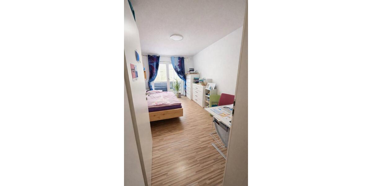 Doppelhaushälfte Ingolstadt Friedrichshofen-Hollerstauden - 5 Zimmer, 135 m&sup2;, 2.250&euro; | Angebot:26102316