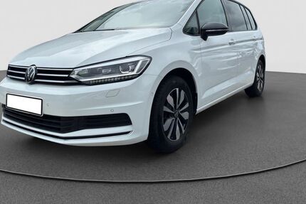 VW Touran 28.230 km 33.550 &euro; Manching 85077