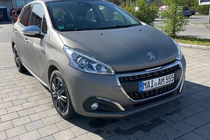 Peugeot 208 83.500 km 6.200 &euro; Mainburg 84048