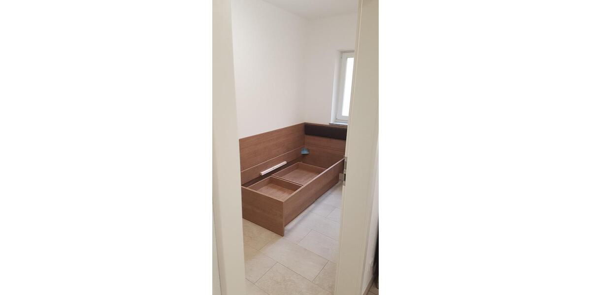 Erdgeschoßwohnung Schrobenhausen - 1.5 Zimmer, 33 m&sup2;, 600&euro; | Angebot:24779185